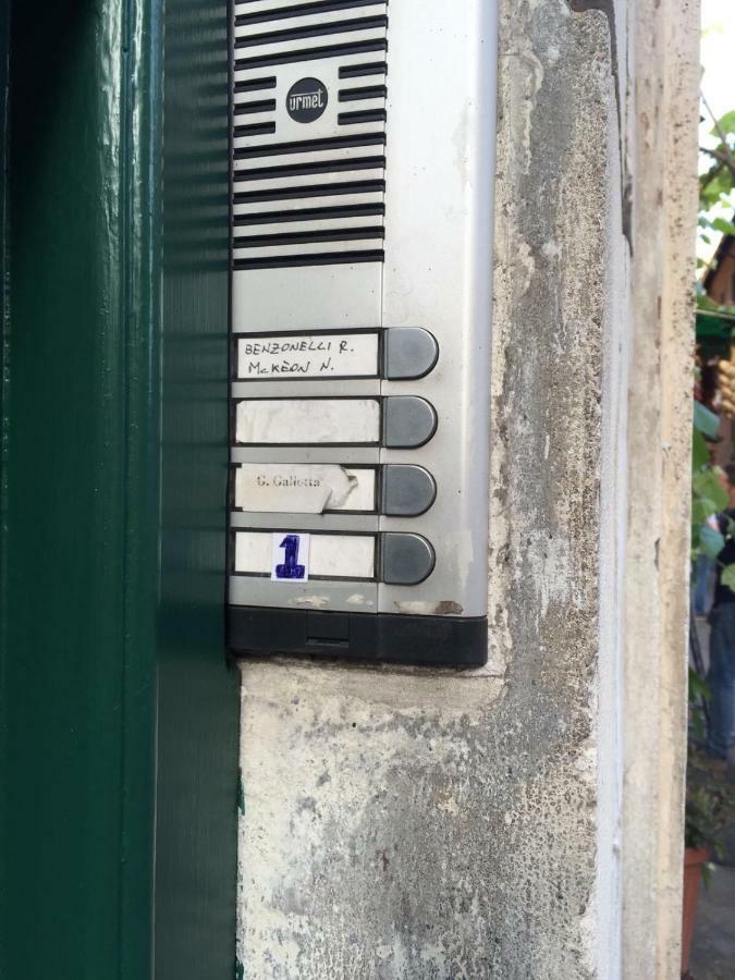 Sunny Side Trastevere روما المظهر الخارجي الصورة